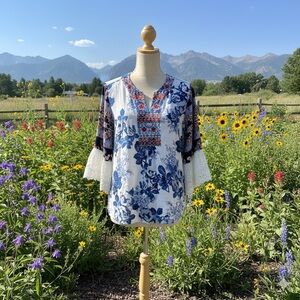 John Mark Top S Floral Lace Sleeves Boho Patchwork Mixed Media Linen Blend Tunic